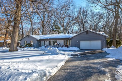 211 Academy Drive Longmeadow MA 01106