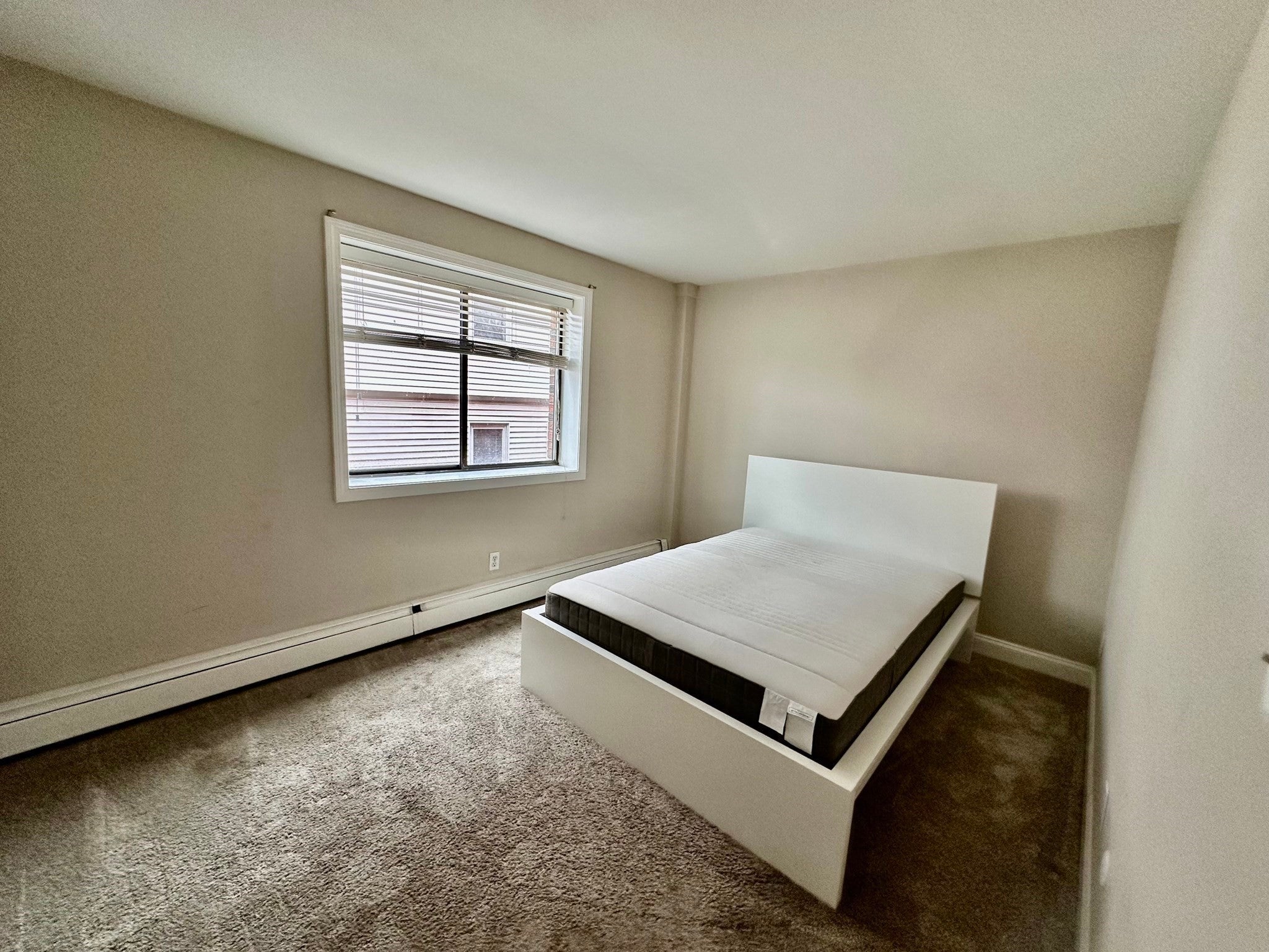 41 Walnut St #21, Waltham, MA Photo #6
