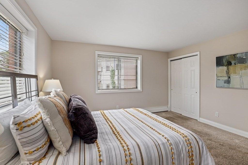 41 Walnut St #21, Waltham, MA Photo #5