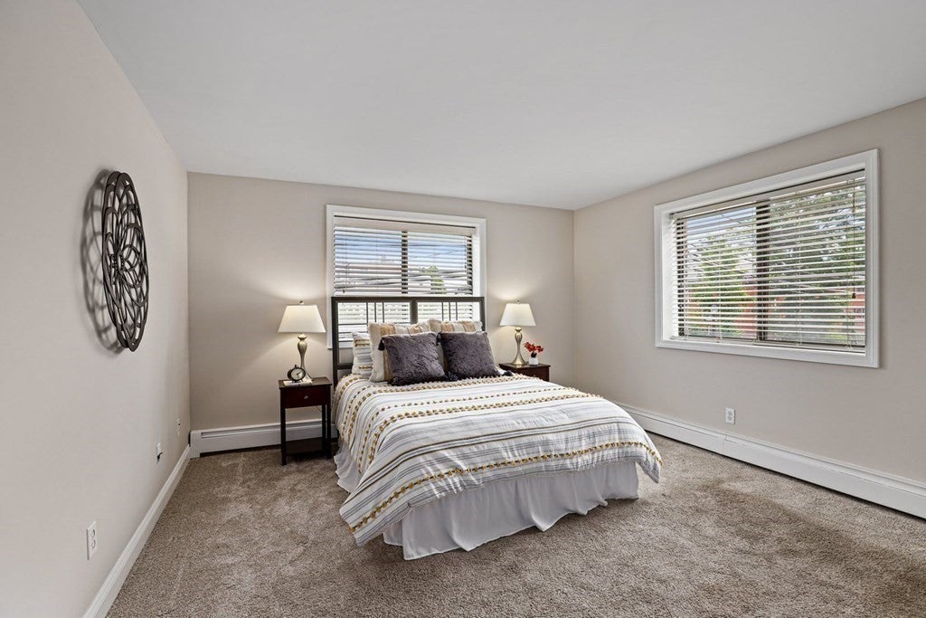 41 Walnut St #21, Waltham, MA Photo #4