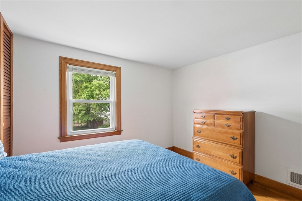 88 Kendall Ave, Framingham, MA Photo #22