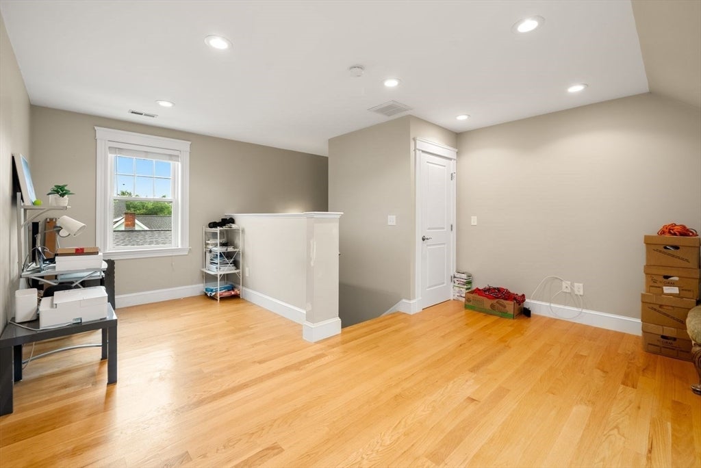 37 Pequossette ST #37, Watertown, MA, 37 Pequossette ST #37, Watertown, MA Photo #15