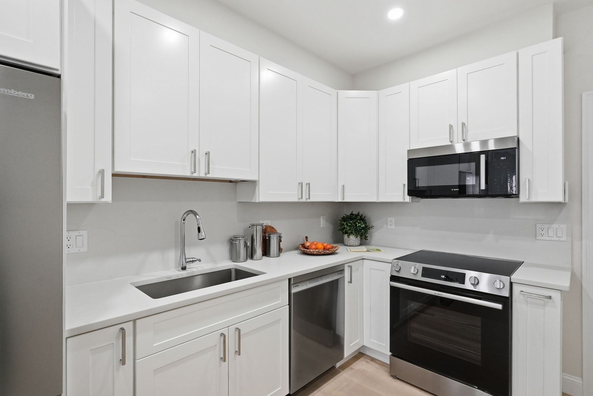 Photo of 66 Tileston St, Everett, MA