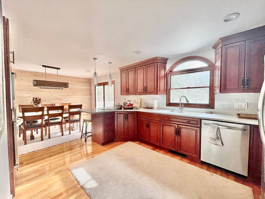 147 Mill St, Westwood, MA, 147 Mill St, Westwood, MA Photo #9