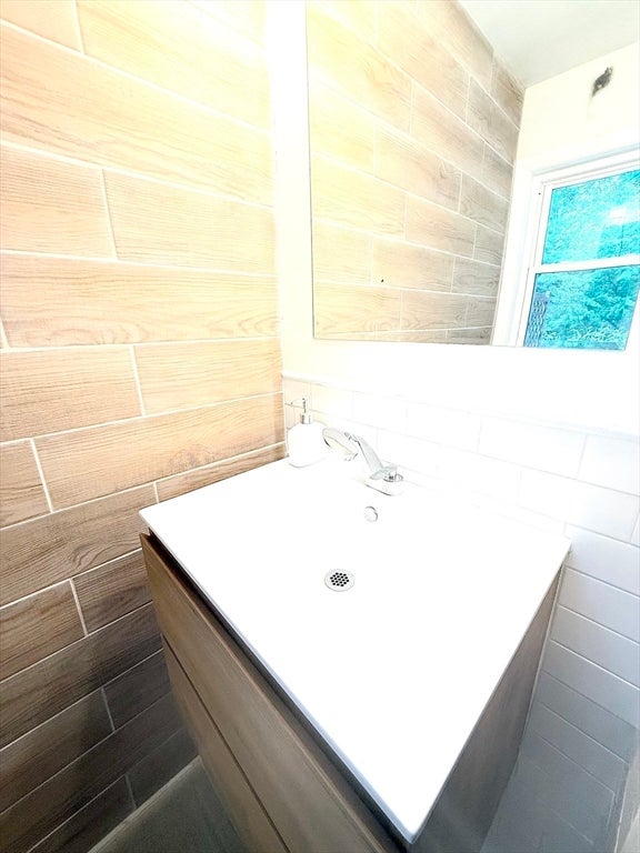 147 Mill St, Westwood, MA, 147 Mill St, Westwood, MA Photo #30