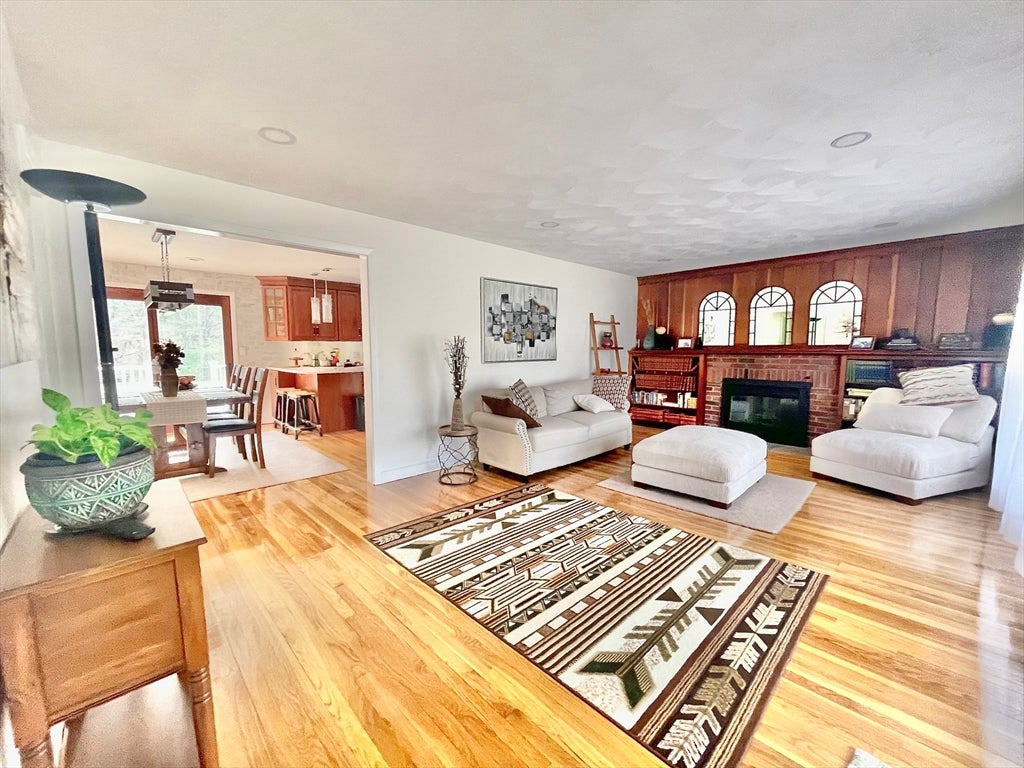147 Mill St, Westwood, MA, 147 Mill St, Westwood, MA Photo #6
