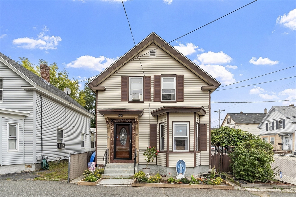 69 Blossom St