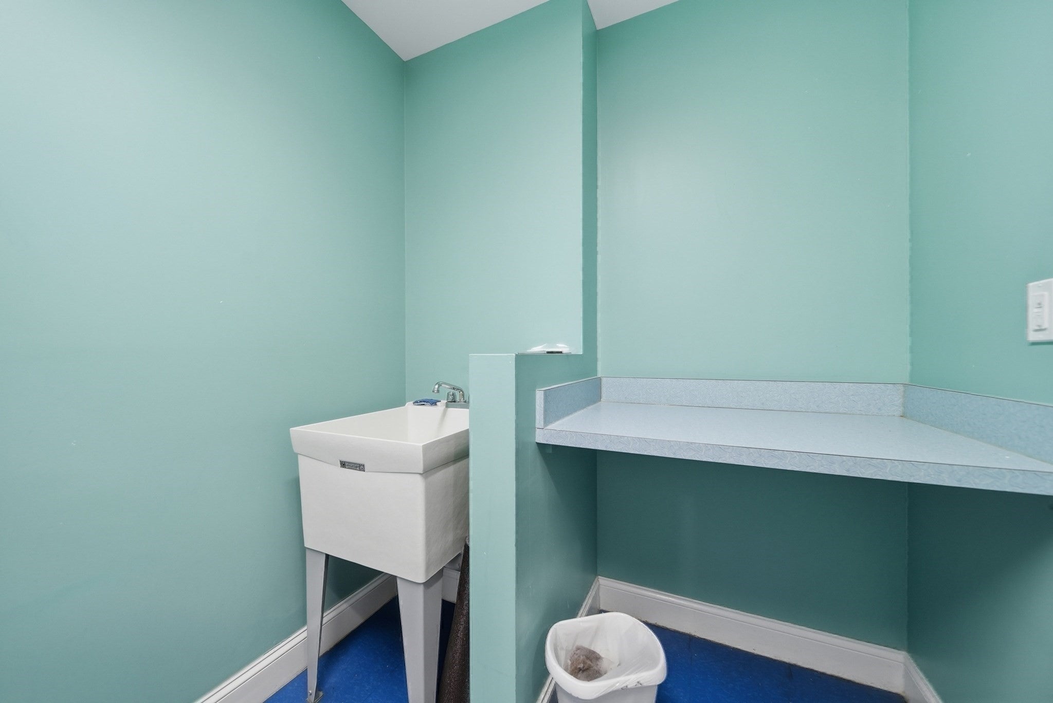 220 Spencer Ave #104, Chelsea, MA, 220 Spencer Ave #104, Chelsea, MA Photo #24