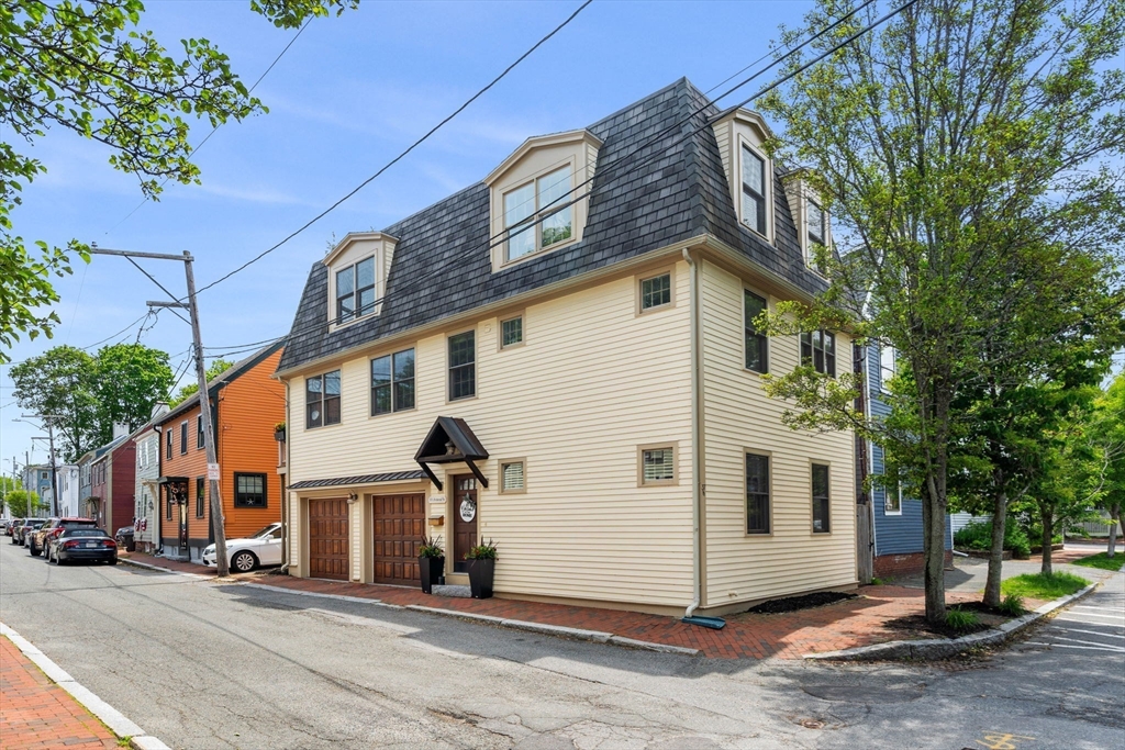 37-1/2 Federal St