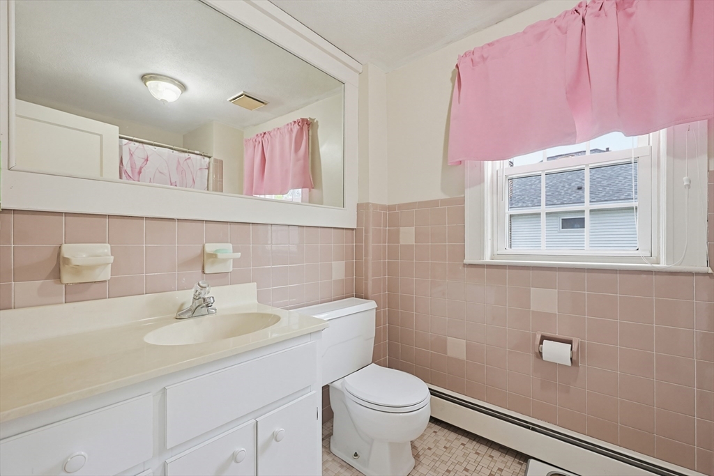 625 Canton Ave, Milton, MA Photo #16