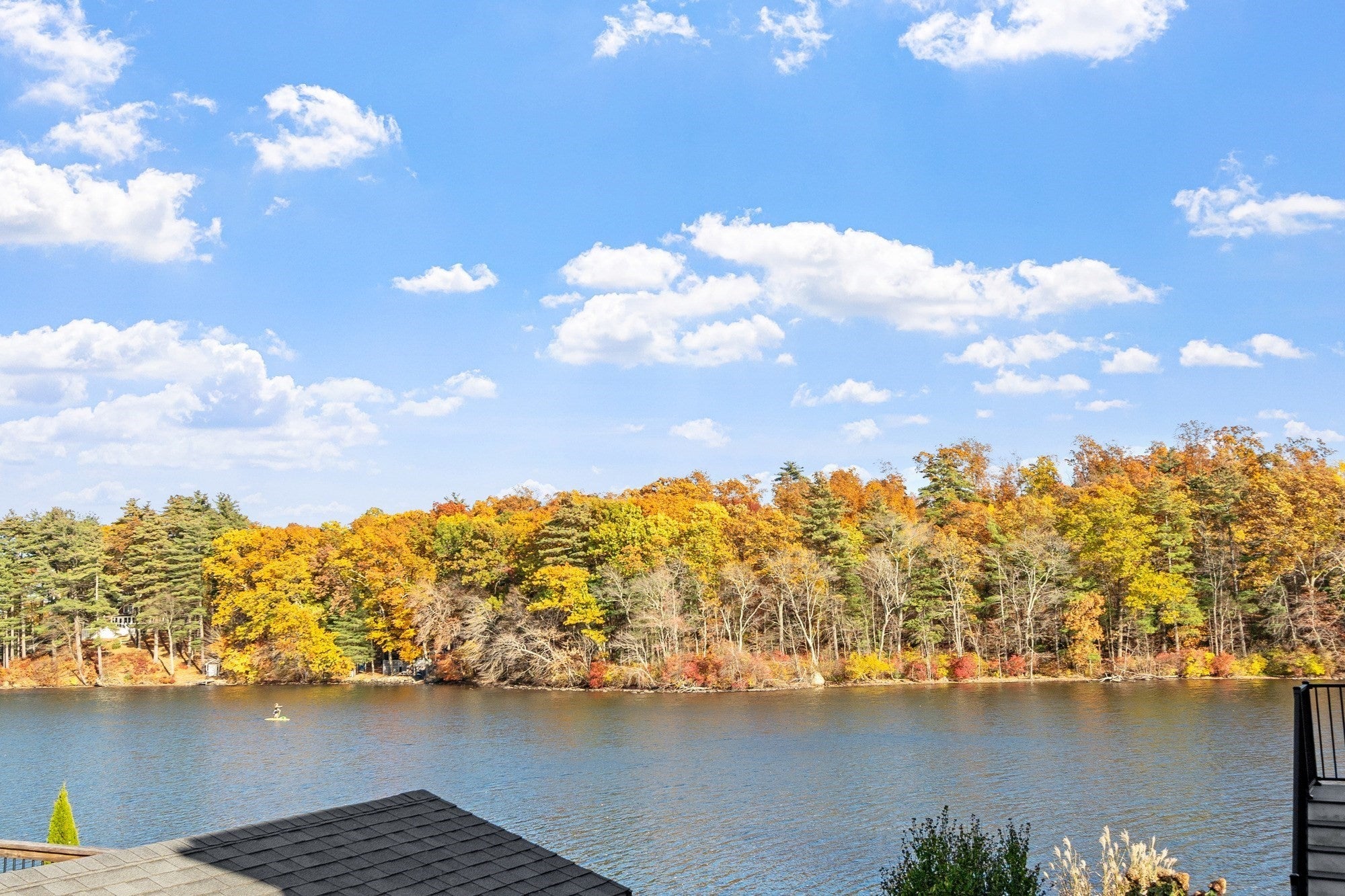 262 Lakeshore Drive