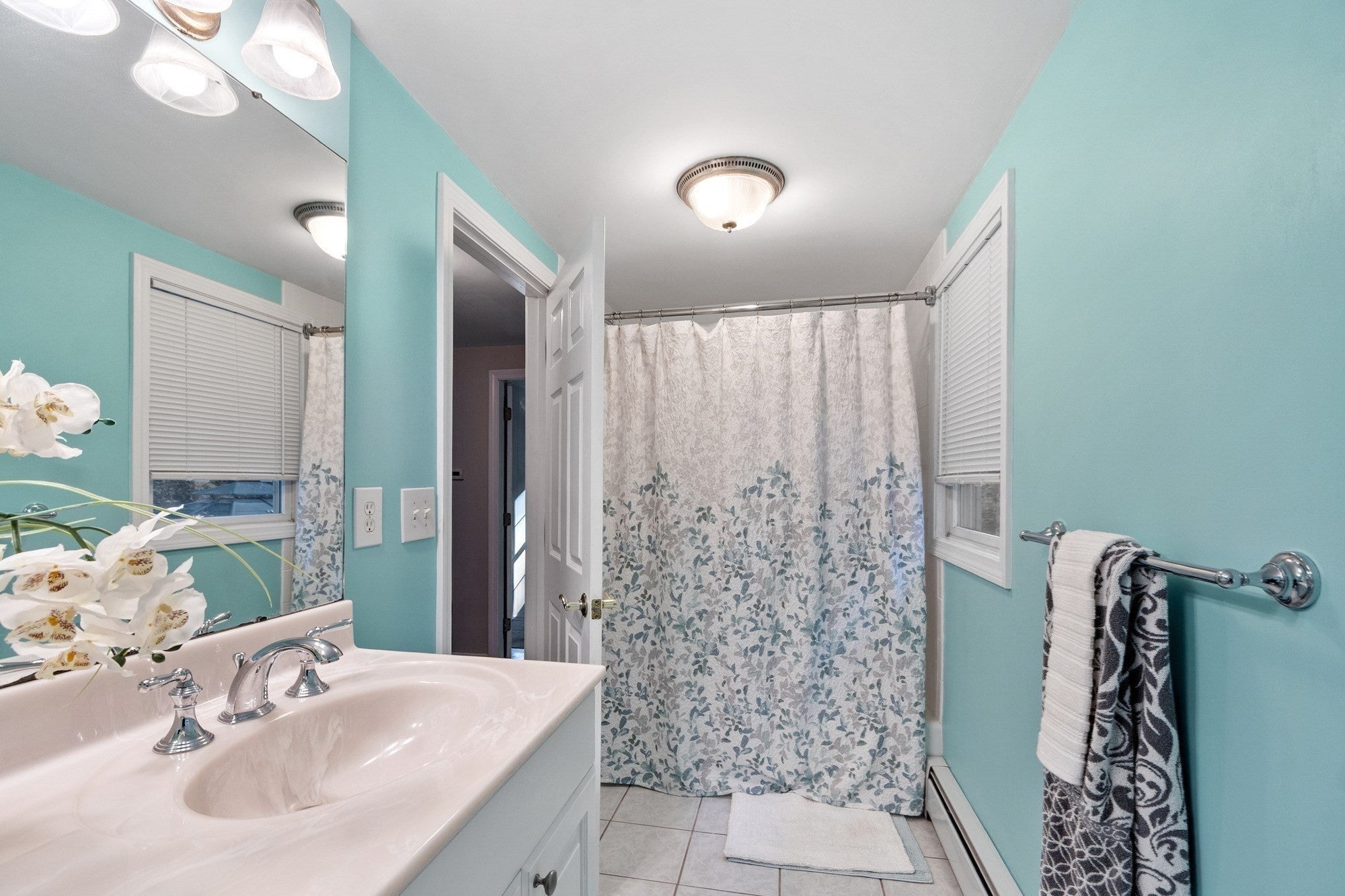 262 Lakeshore Drive, Marlborough, MA Photo #23