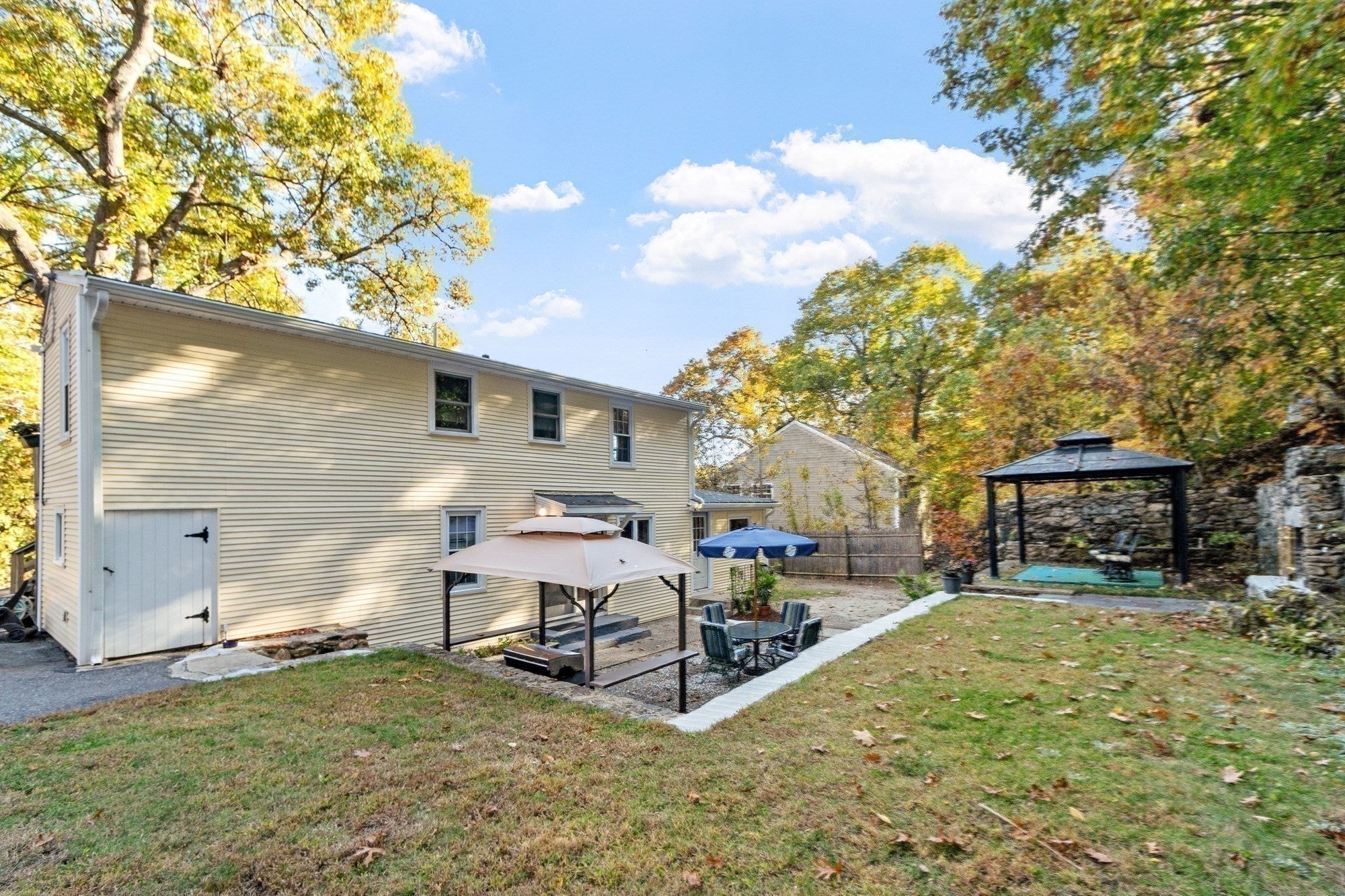 262 Lakeshore Drive, Marlborough, MA Photo #28