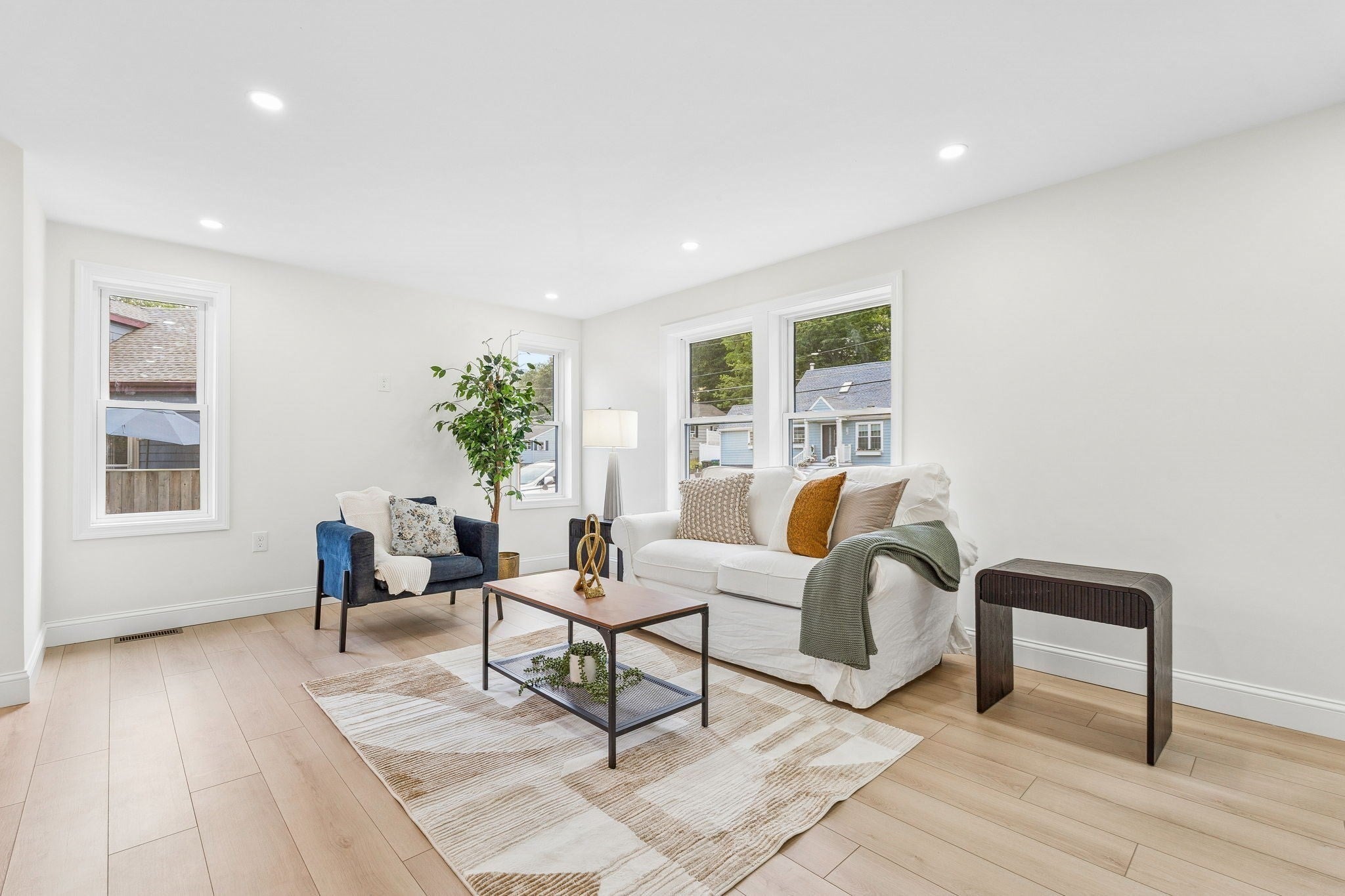 77 Hurd St, Lynn, MA, 77 Hurd St, Lynn, MA Photo #5