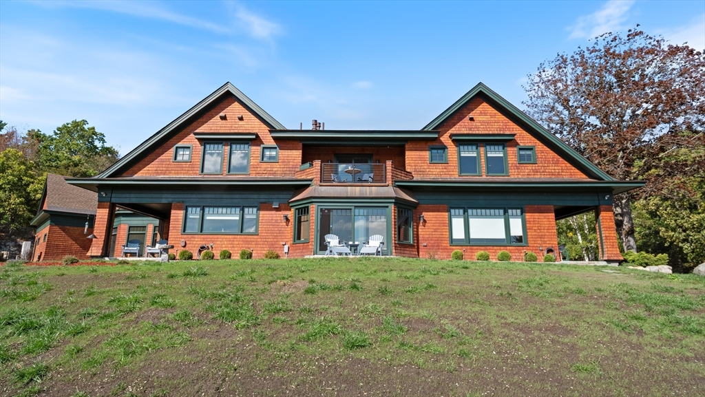 254 Middle Rd