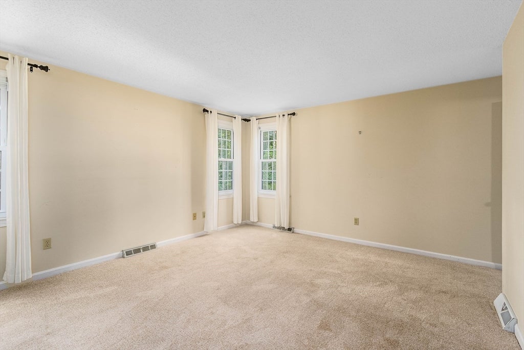59 Debs Hill Rd, RD #42A, Yarmouth, MA Photo #11