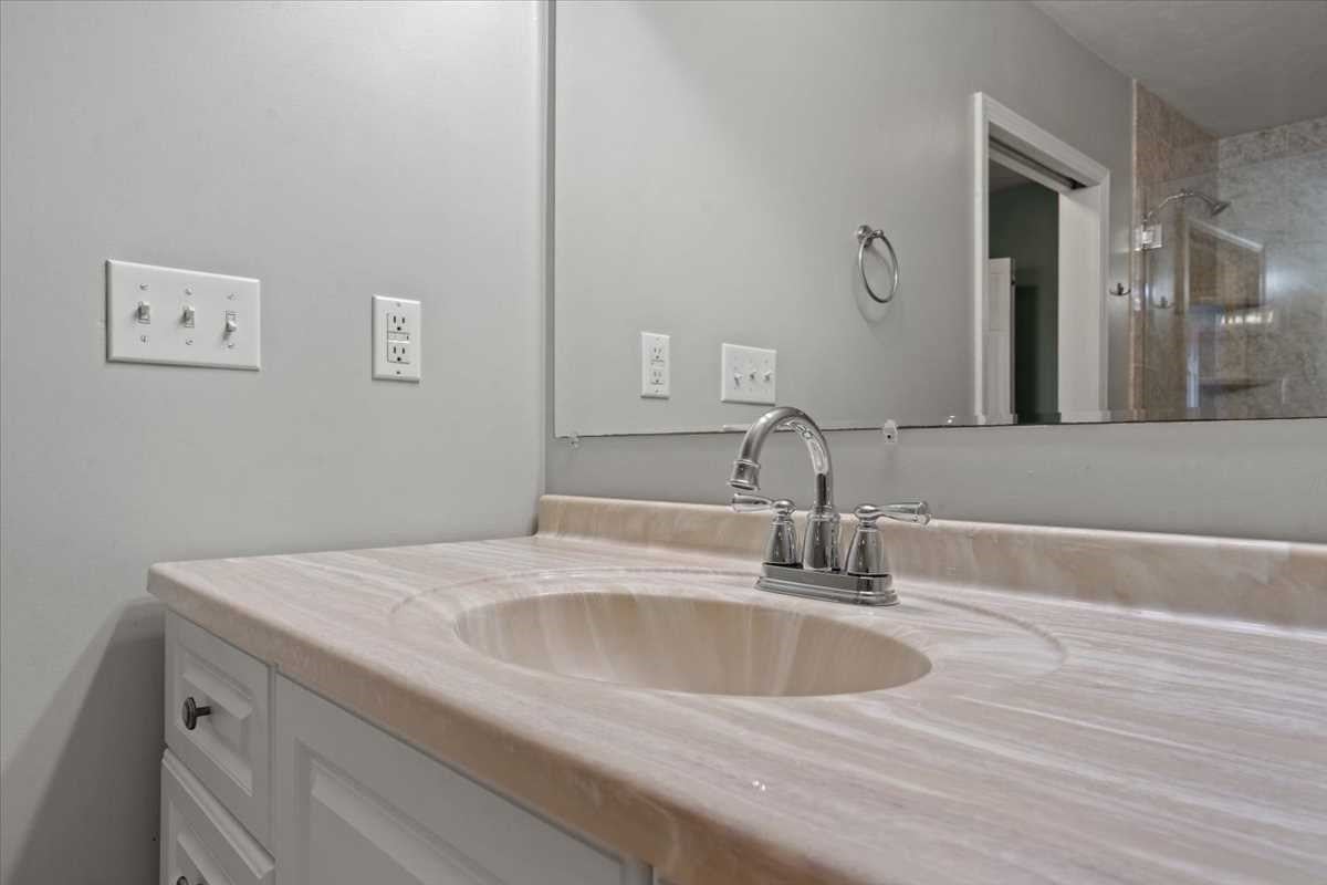 384 Bridle Path, Worcester, MA, 384 Bridle Path, Worcester, MA Photo #24