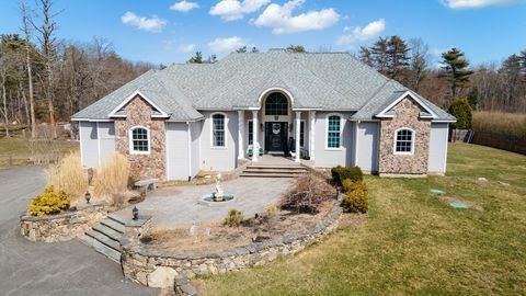 427 Yellow Hill Rd Fall River MA 02747