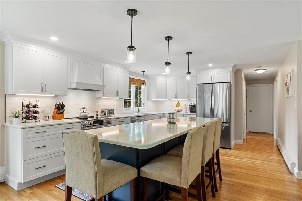 25 William G Dr