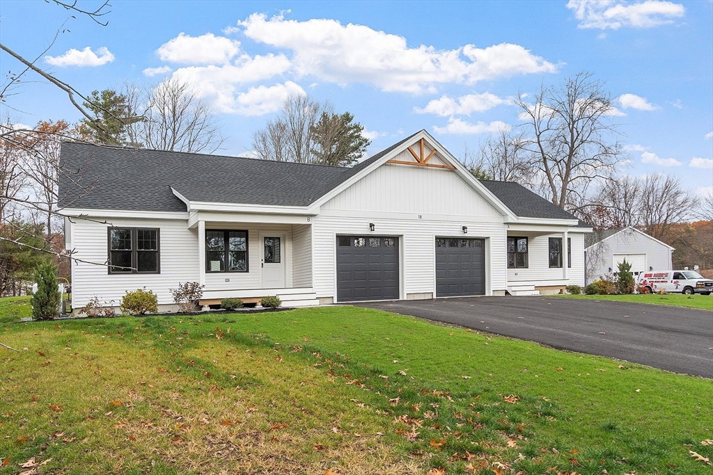 18 Buttonwood Place B