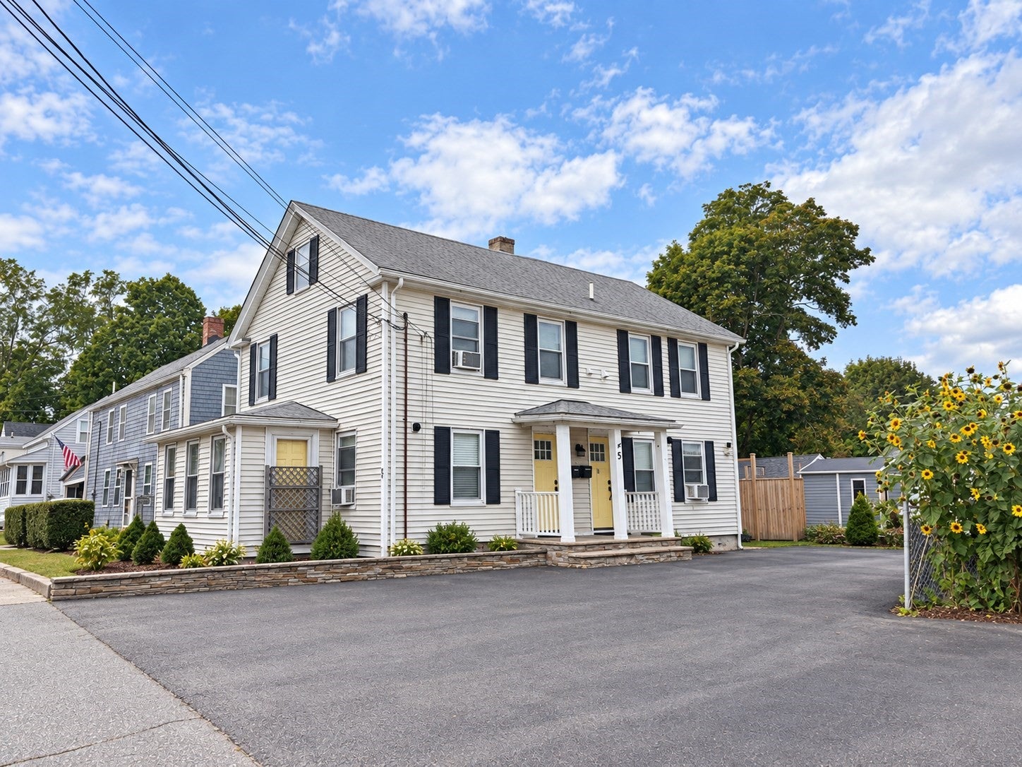 Photo of 5 Washington St, Amesbury, MA