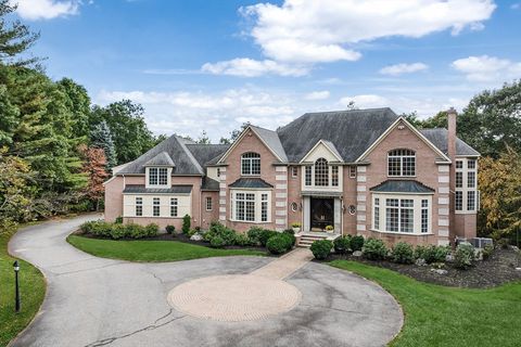 8 Stratford Way Lincoln MA 01773