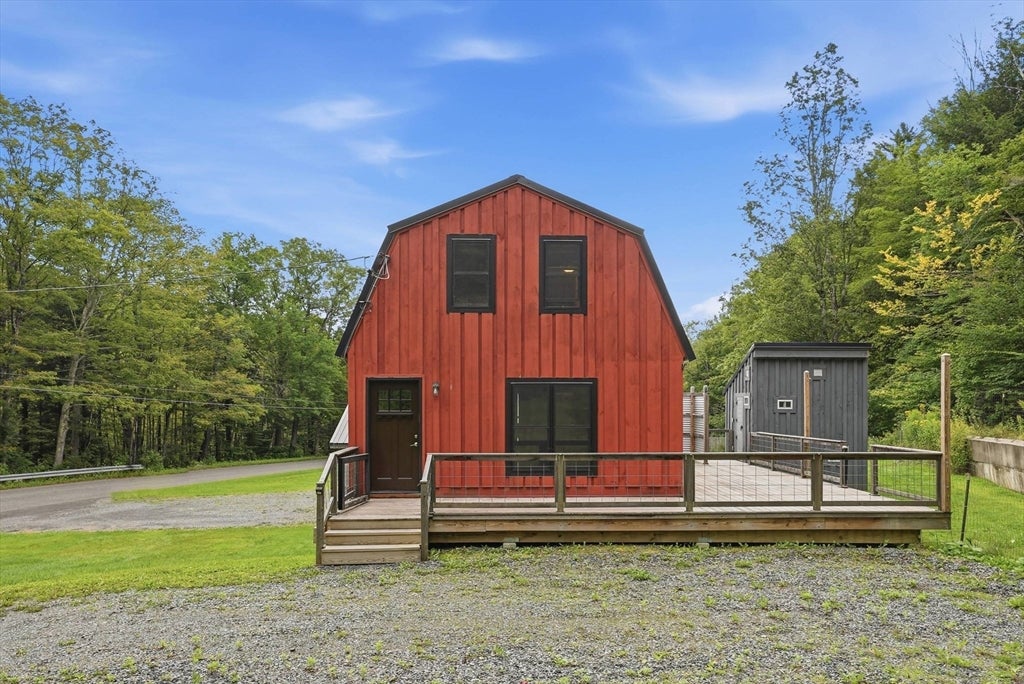 1384 Old Route 9