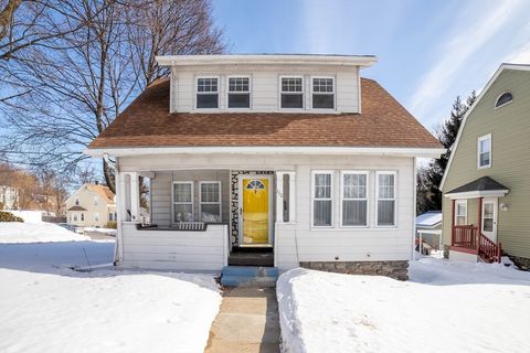 Photo of 110 Beverly Road, Worcester, MA 01605 (MLS # 73482846)