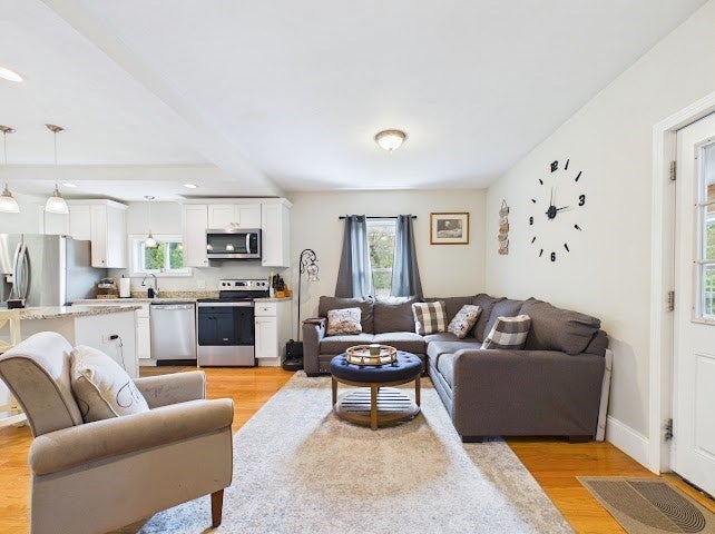 275 Holmes St, Halifax, MA, 275 Holmes St, Halifax, MA Photo #6