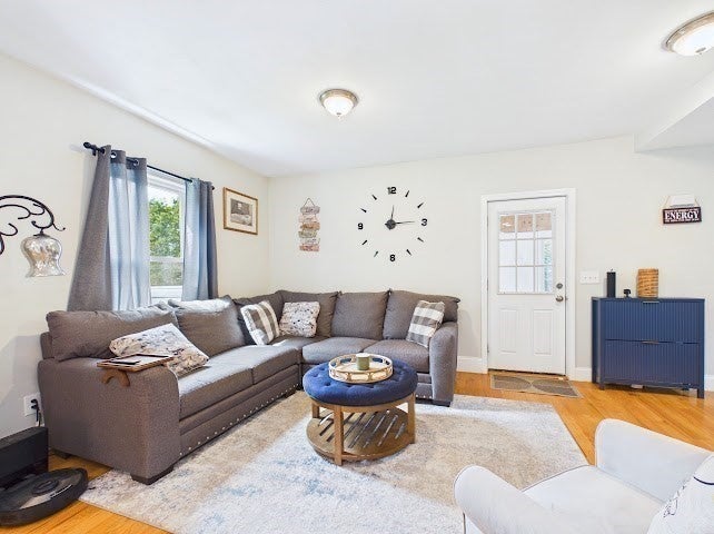 275 Holmes St, Halifax, MA, 275 Holmes St, Halifax, MA Photo #9