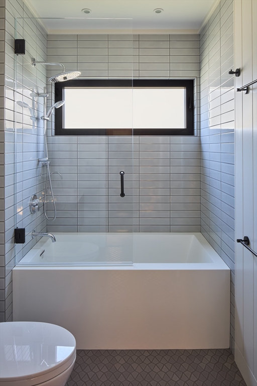 Cambridge, Massachusetts 02138, United States, 5 Bedrooms Bedrooms, ,6 BathroomsBathrooms,Residential,Active,127780