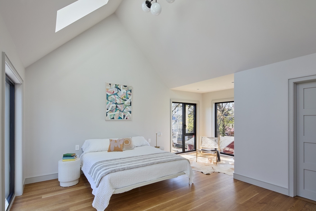 Cambridge, Massachusetts 02138, United States, 5 Bedrooms Bedrooms, ,6 BathroomsBathrooms,Residential,Active,127780