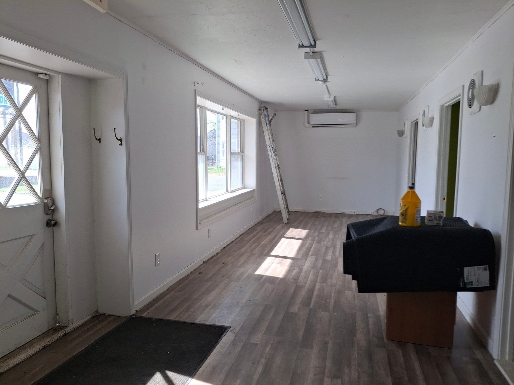 181 E Main St 1A & 2A