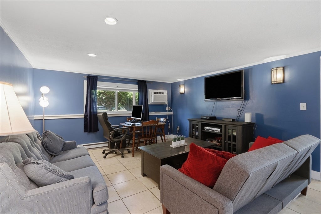 10 Hazelwood Ave #2, Dracut, MA Photo #9