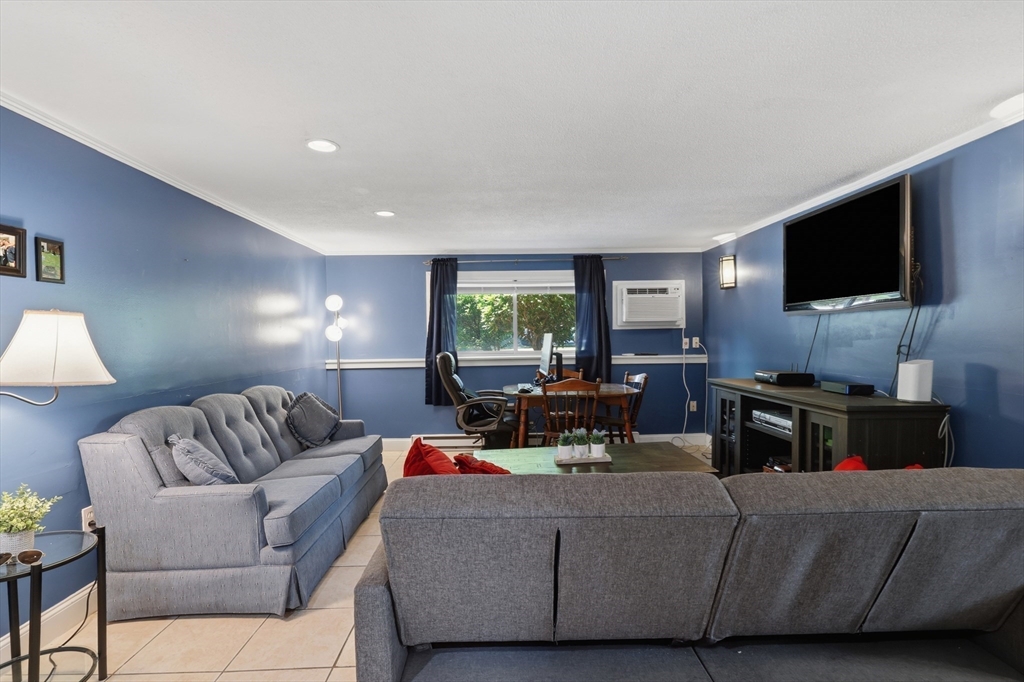 10 Hazelwood Ave #2, Dracut, MA Photo #10