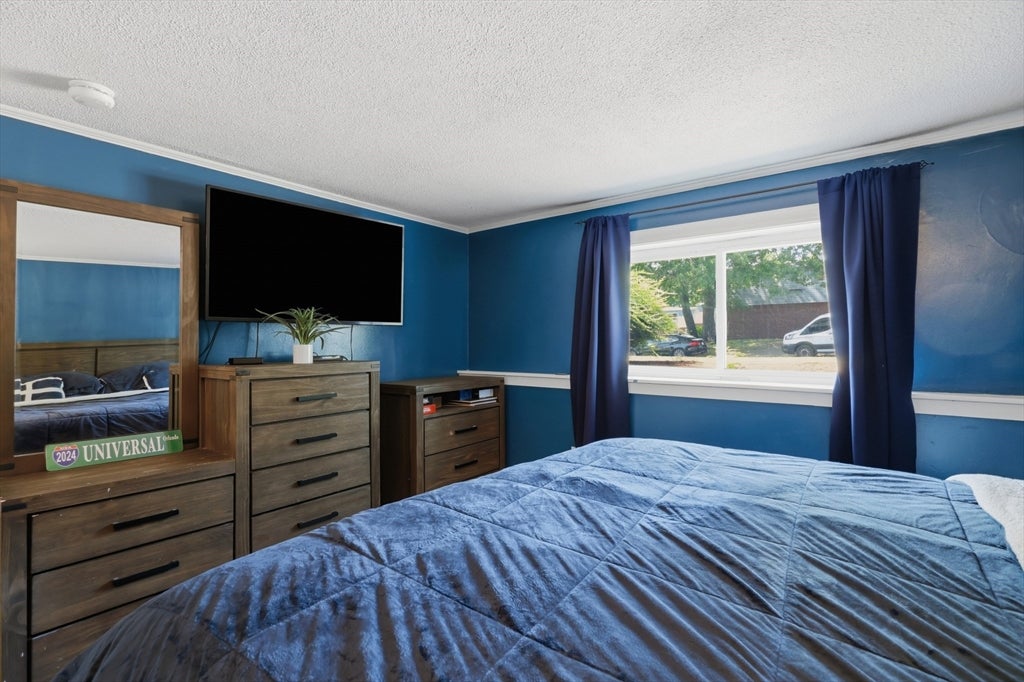 10 Hazelwood Ave #2, Dracut, MA Photo #19
