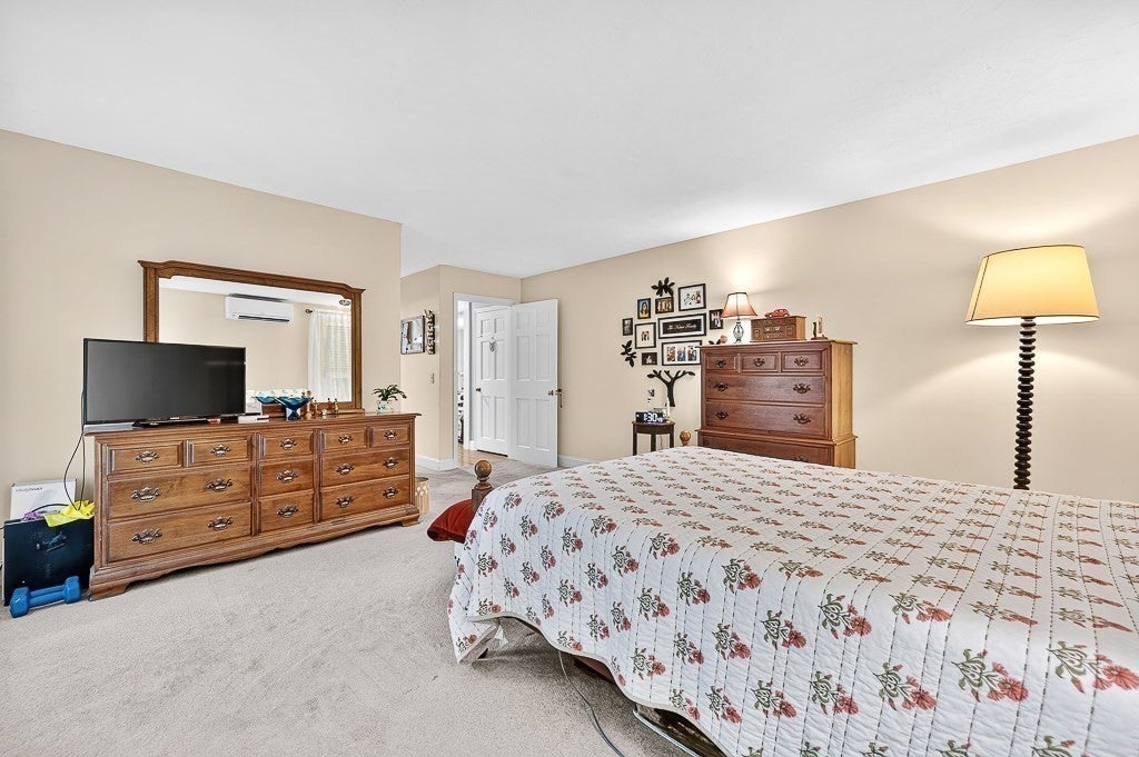 240 Meadow Wood Dr, Holden, MA, 240 Meadow Wood Dr, Holden, MA Photo #16
