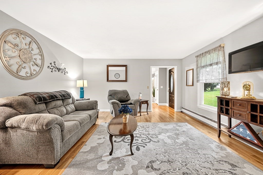 240 Meadow Wood Dr, Holden, MA, 240 Meadow Wood Dr, Holden, MA Photo #36