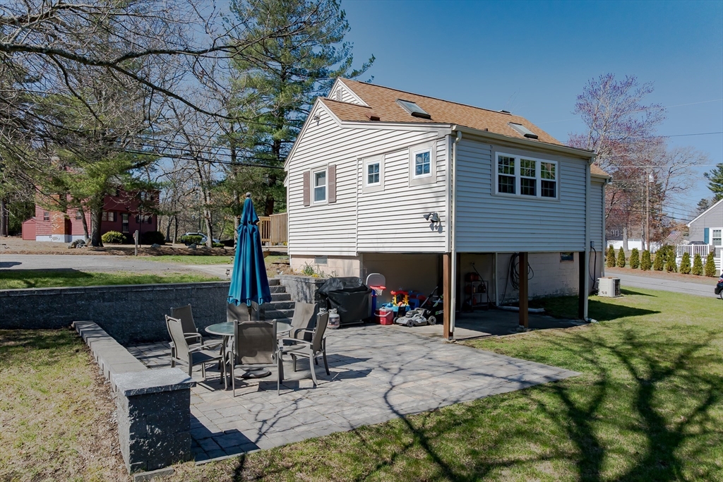 274 Salem Rd