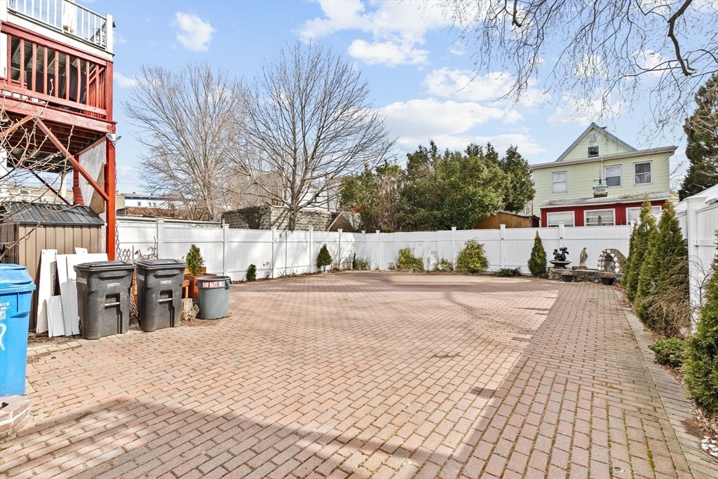 345 Lowell Street