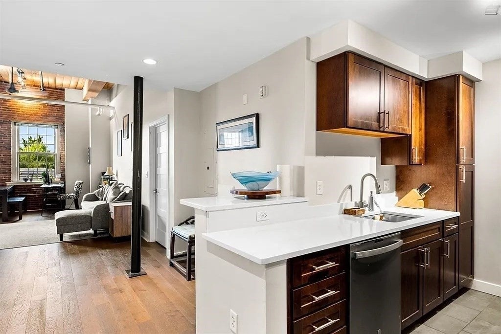 130 John St #459, Lowell, MA, 130 John St #459, Lowell, MA Photo #17