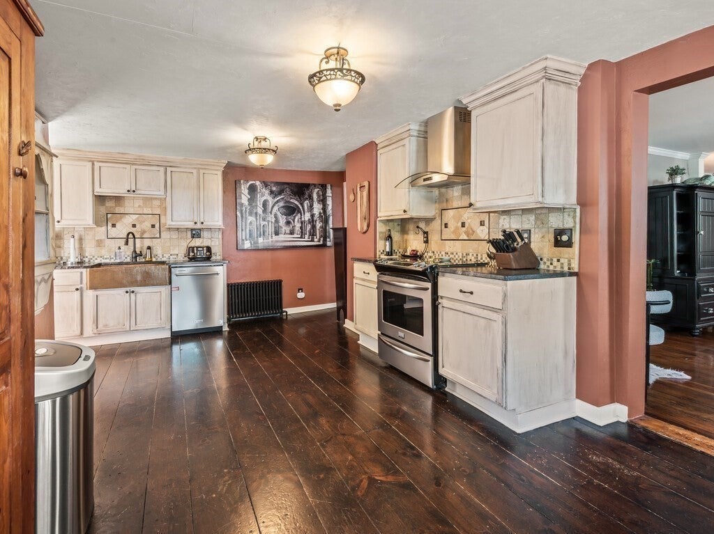1 Wesleyan St, Shrewsbury, MA, 1 Wesleyan St, Shrewsbury, MA Photo #16
