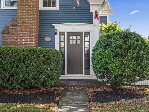 Photo of 1 Wesleyan St, Shrewsbury, MA 01545 (MLS # 73582327)