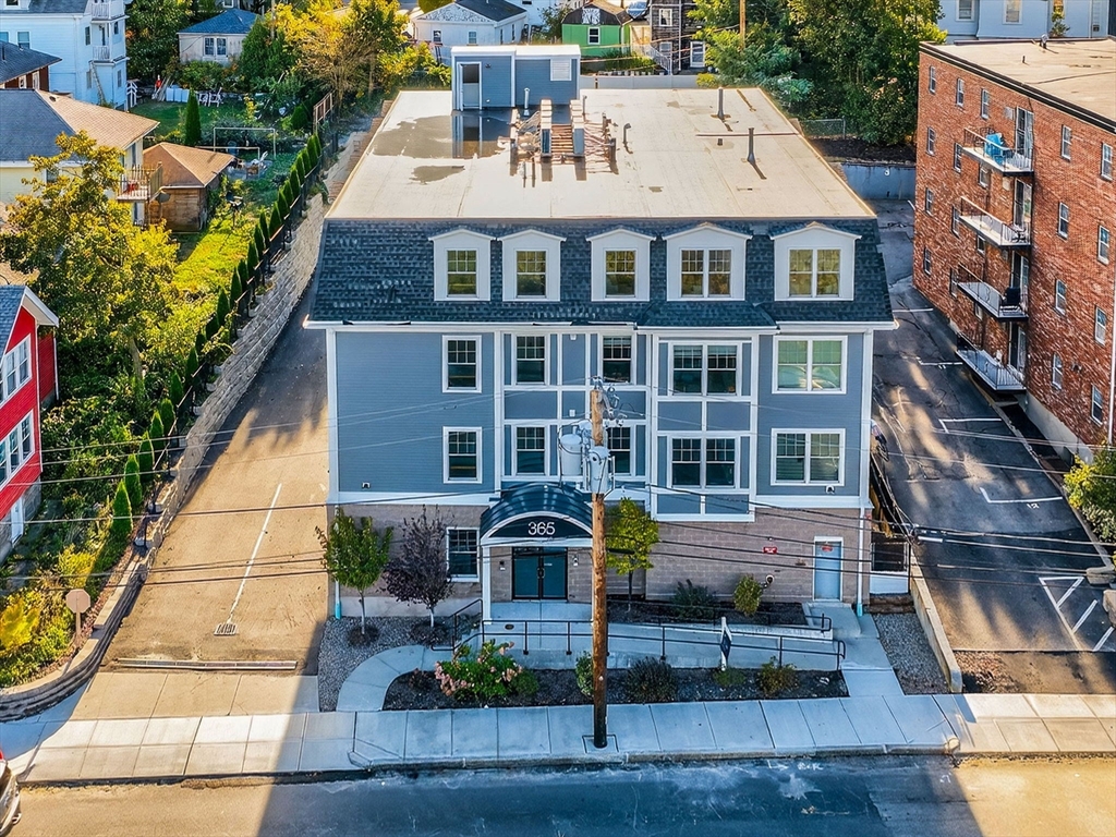 365 Newport Ave 301