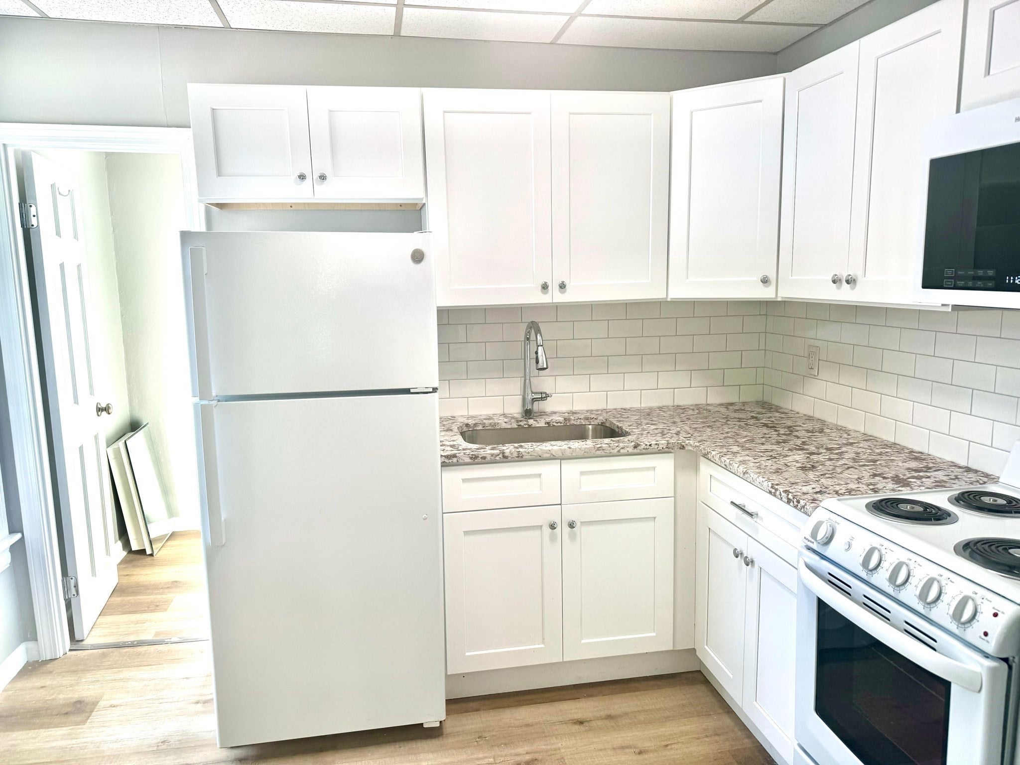 Photo of 38 Emmons ST, Franklin, MA