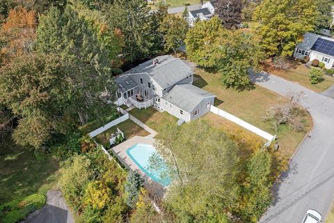 30 Paul Revere Rd Acton MA 01720
