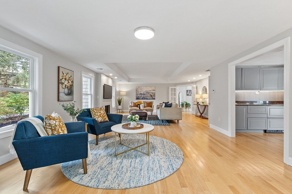 30 Paul Revere Rd