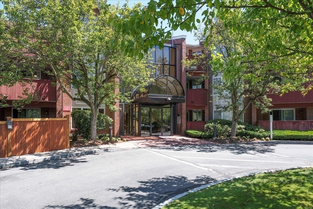 100 Rosemary Way 322