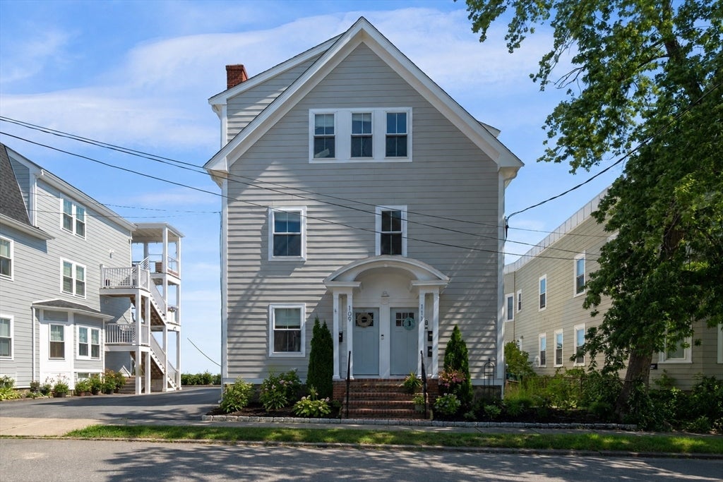 111 Leach Street #3, Salem, MA Photo #2