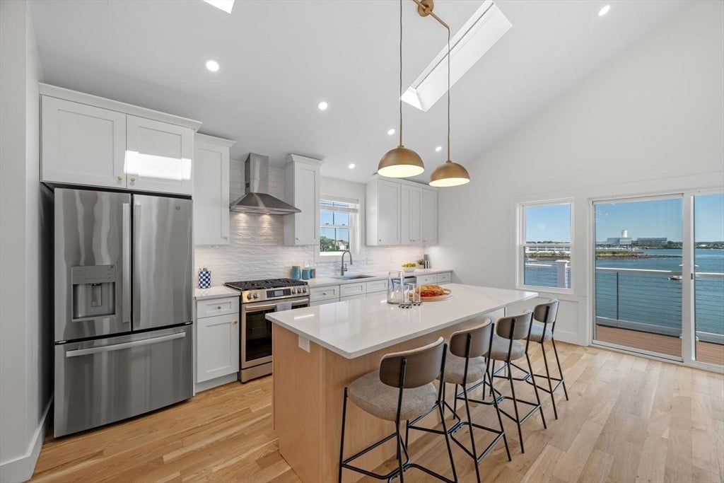 111 Leach Street #3, Salem, MA Photo #17
